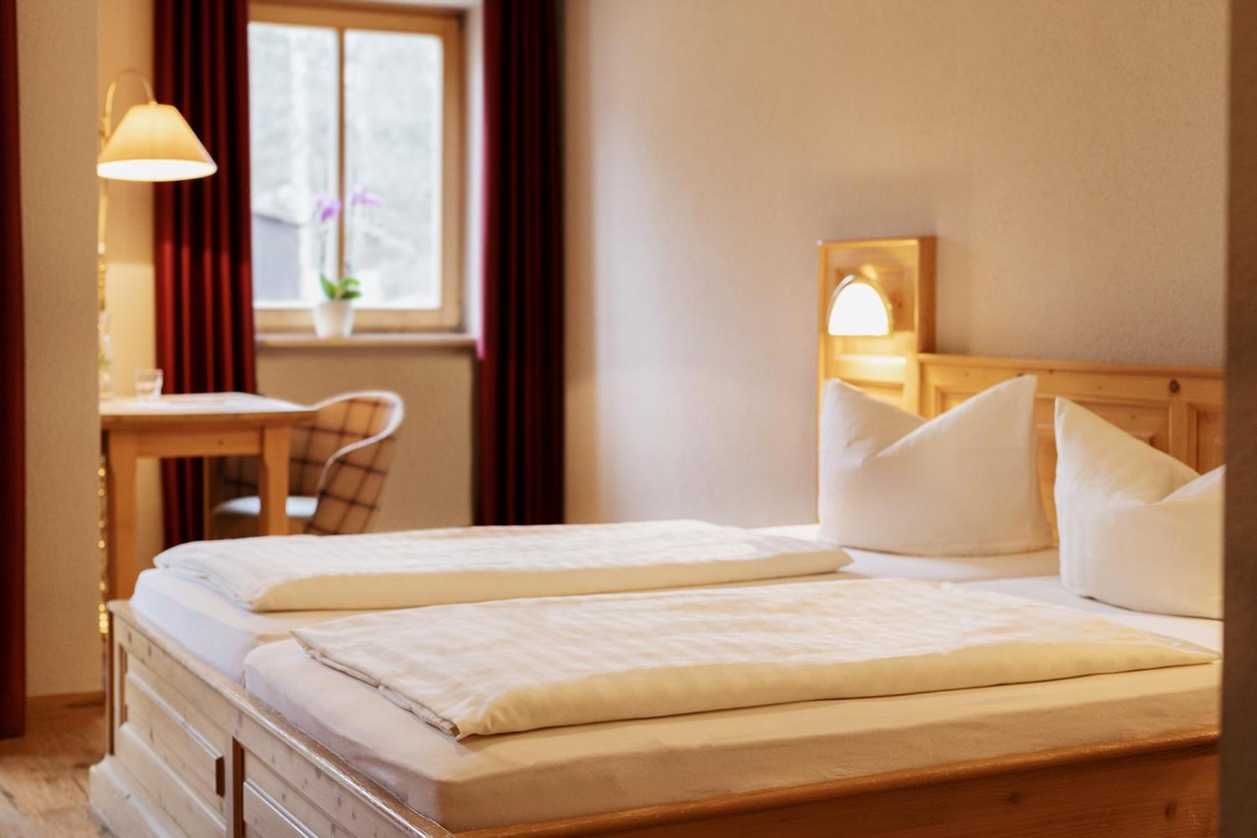 Hotel Ahornhof Lindberg Bagian luar foto