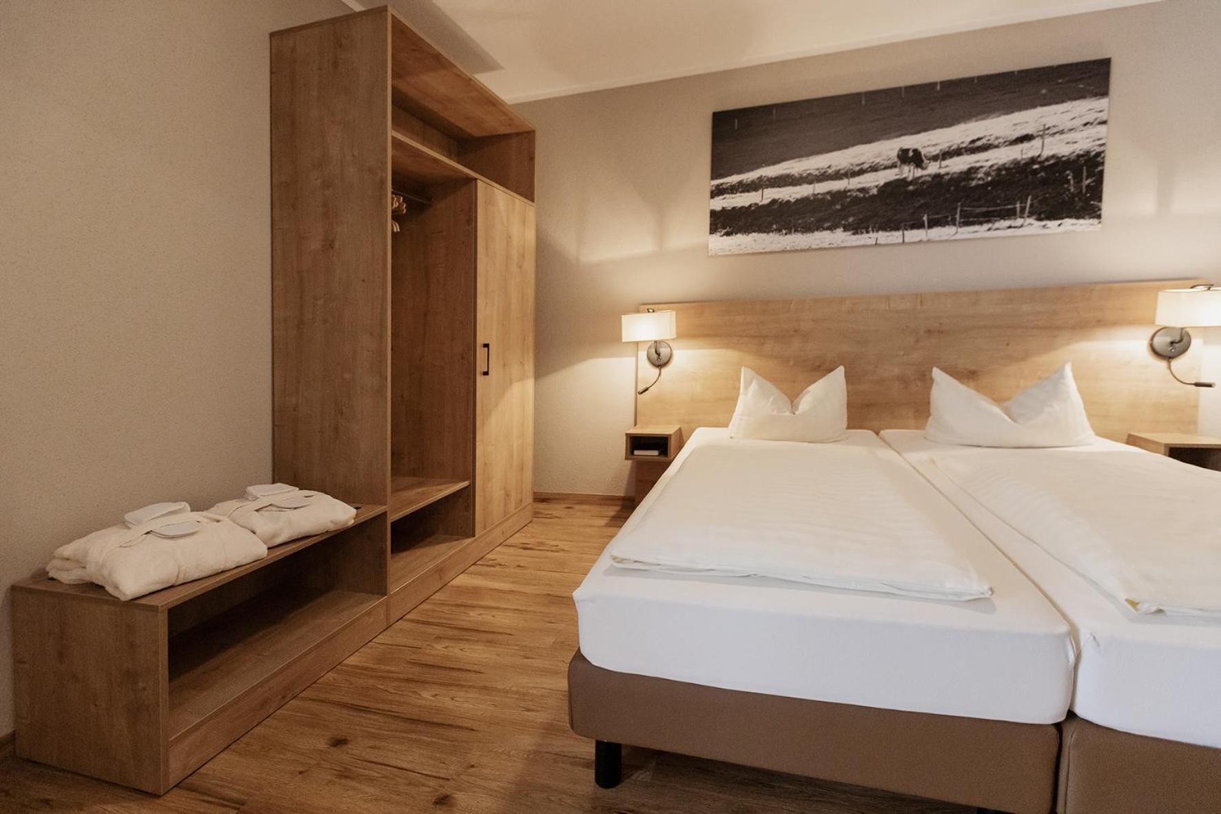Hotel Ahornhof Lindberg Bagian luar foto
