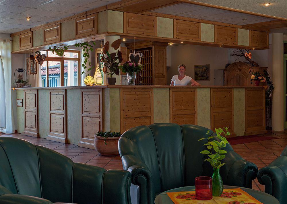 Hotel Ahornhof Lindberg Bagian luar foto