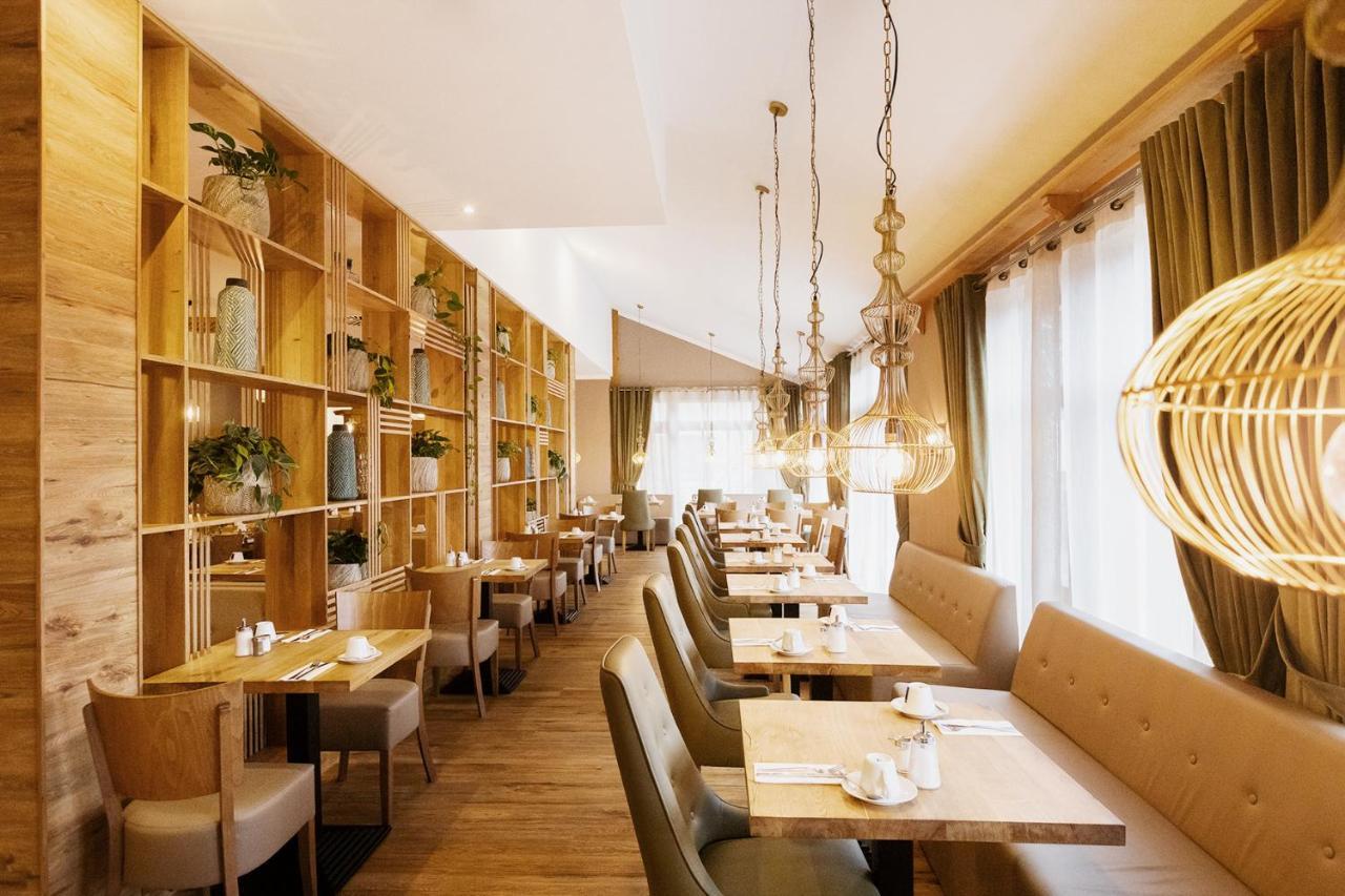 Hotel Ahornhof Lindberg Bagian luar foto