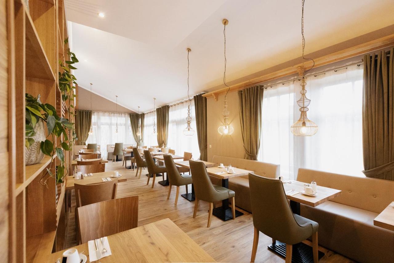 Hotel Ahornhof Lindberg Bagian luar foto